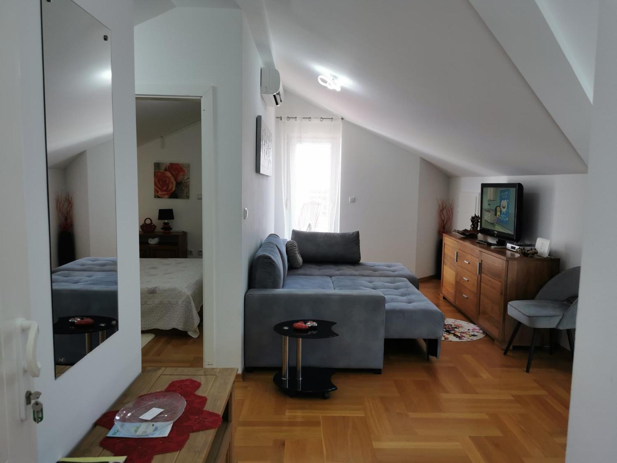Apartments Mara Cres Luaran gambar