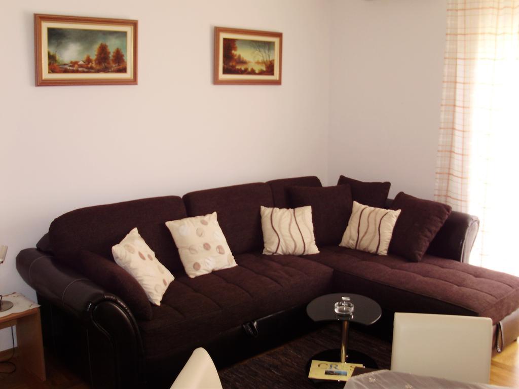 Apartments Mara Cres Bilik gambar