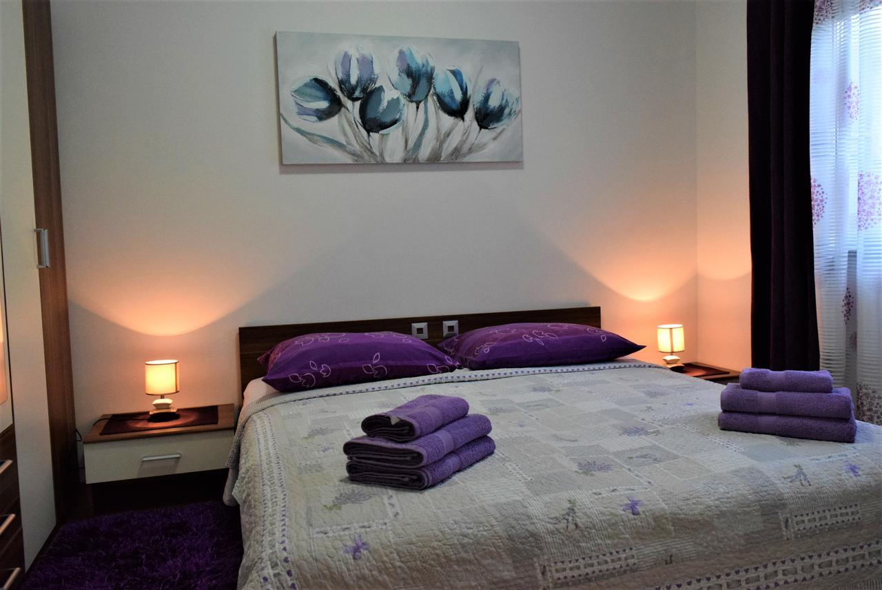 Apartments Mara Cres Luaran gambar